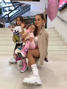 Актриса Анна Хилькевич купила детский сад и делает в нем ремонт