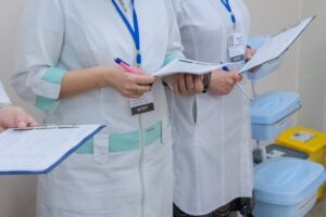 Установлена связь между ухудшением слуха в старости и особенностями работы мозга