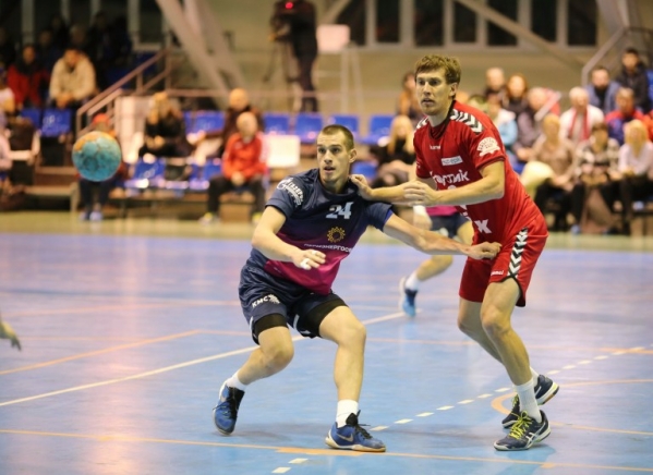 Волгоградский «Каустик» проиграл в Перми