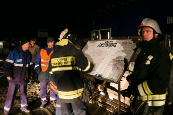 На севере Волгограда при пожаре эвакуировали 80 человек