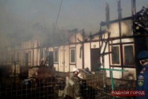 После пожара в Волгограде без крова остались 4 многодетных семьи