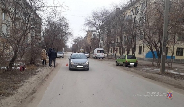 В Кировском районе автоледи сбила школьницу