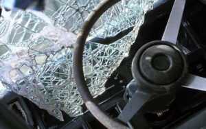 Под Волгоградом 54-летнего пешехода раздавила перевернувшаяся “Газель”