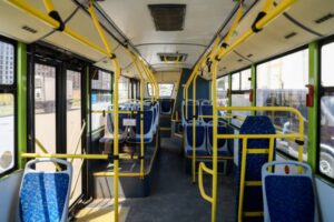 В Волгограде автохам подрезал автобус, есть пострадавший