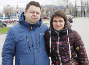 Супруги с инвалидностью из Городища организовали мини-бизнес на бисере