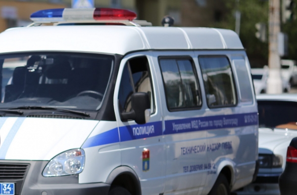 Пропавшую в Санкт-Петербурге 17-летнюю девушку нашли под Волгоградом