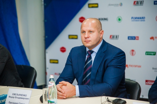 Фёдор Емельяненко открыл Кубок РФ по ММА – 2016 в Волгограде