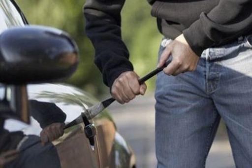 29-летний волгоградец угнал у дяди внедорожник и продал его