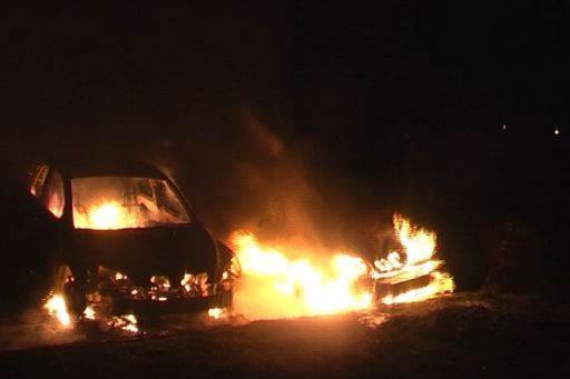 Под Волгоградом подожгли иномарку