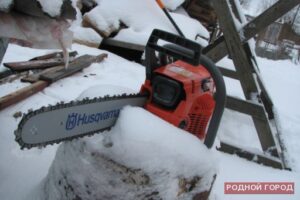 68-летний камышанин умер, отрезав себе ногу бензопилой