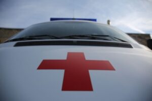 Под Волгоградом 47-летний водитель стал инициатором аварии