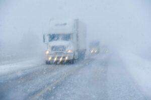 В Волгограде исчезли заторы и пробки после расчистки дорог