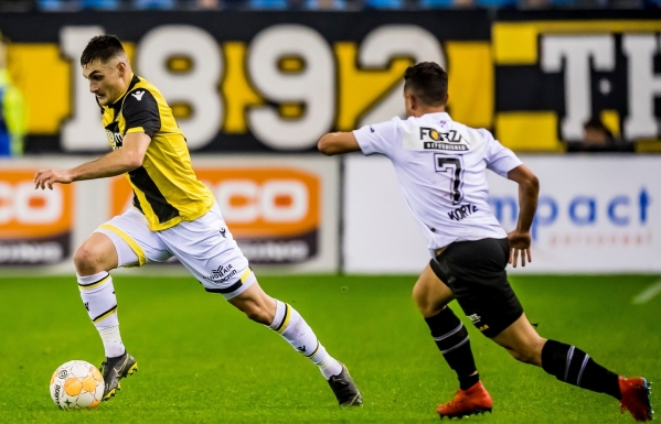 «Витесс» волгоградца Слуцкого разгромил «НАК» из Бреды