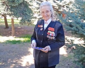 Бывшая узница концлагеря пишет историю в стихах