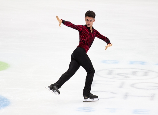 Волгоградский фигурист занимает третье место после короткой программы на ЧЕ