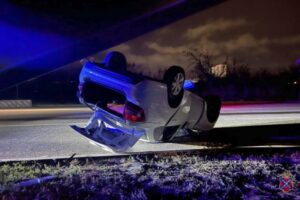 В Волгограде пострадал водитель опрокинувшейся «Лады»