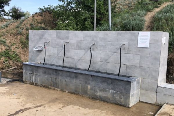 Пивовары AB InBev Efes закончили благоустройство родника в Дубовке