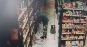 Волгоградцам грозит до 5 лет лишения свободы за кражу алкоголя из магазина