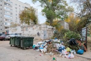 На севере Волгограда проходят рейды по выявлению захламленных территорий