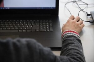 Волгоградцы получили SMS-оповещение об отмене угрозы БПЛА