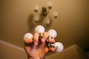 В пяти районах Волгограда не будет света 22 апреля