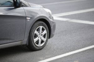 В Волгограде на участке улицы Володарского сузят проезжую часть