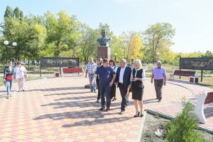 Андрей Бочаров находится в Камышинском районе с рабочей поездкой