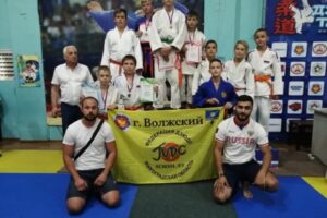 Волгоградские дзюдоисты завоевали 10 наград в Таганроге