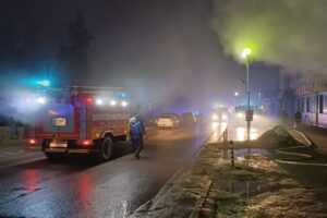 Пожарные потушили торговый центр в Волгоградской области