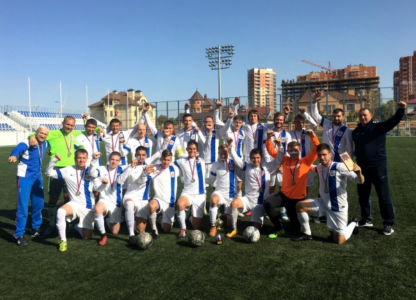 Волгоградские футболисты стали вторыми в стране