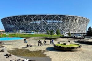 Бассейн в ЦПКиО станет самым большим ледовым катком в Волгограде