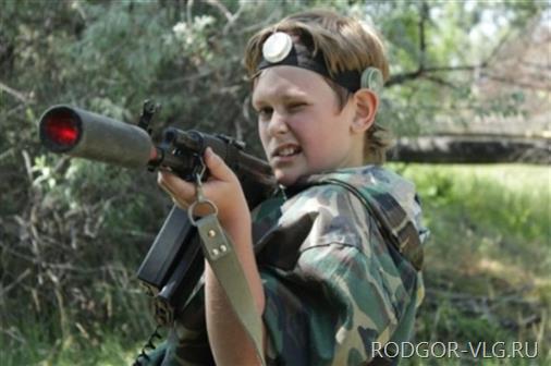 В Волгограде дети из неблагополучных семей сыграли в лазертаг