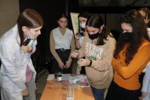 Школьники из Волгограда примерят на себя технические специальности