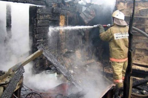 В сгоревшем хуторе Ильменский-2 на пожаре погиб мужчина