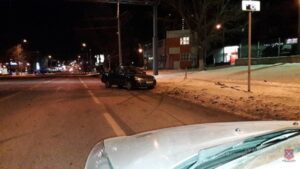 Две иномарки столкнулись в Волгограде по вине нетрезвого водителя