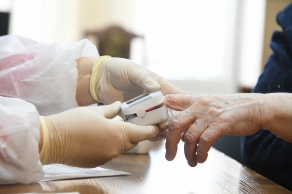 Мужчина и четыре женщины умерли от коронавируса в Волгоградской области