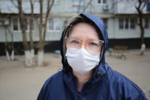 Советы, которые помогут от запотевания очков во время ношения маски