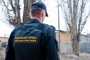 В Волжском детям вернули почти миллион рублей алиментов за август