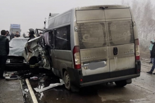 В Волгограде хоронят погибшую в ДТП семью известного врача