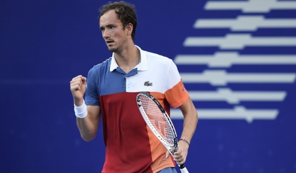 Российский теннисист снова стал 1-й ракеткой планеты