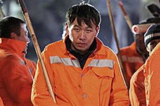 В торговом центре Волгограда нелегалка из Китая спряталась под потолком