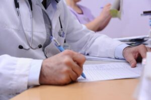 Врач рассказала о желудочных симптомах коронавирусной инфекции