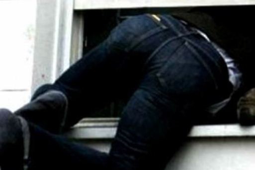 16-летний волгоградец залез в кафе через вентиляцию и ограбил его