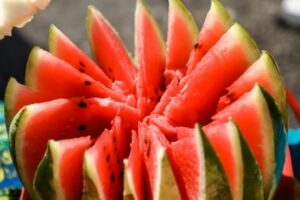 60 точек продажи арбузов и дынь откроют в Волгограде