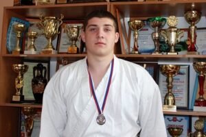 Волгоградец стал призёром юниорского первенства страны по рукопашному бою