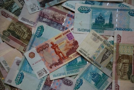 Девушки отдали «гадалке» из Волжского более 1 млн рублей