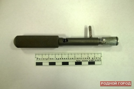 В Волгограде 25-летний мужчина гулял с самодельным пистолетом