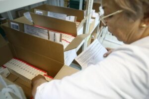 В Волгоградскую область завезли крупную партию «ЭпиВакКороны»