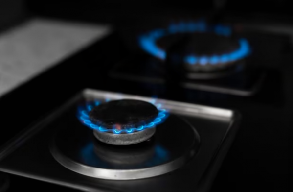 Изменившийся цвет бытового газа напугал жителей Волгоградской области