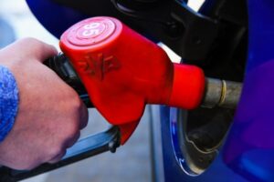 В Волгограде за неделю подорожали все виды топлива